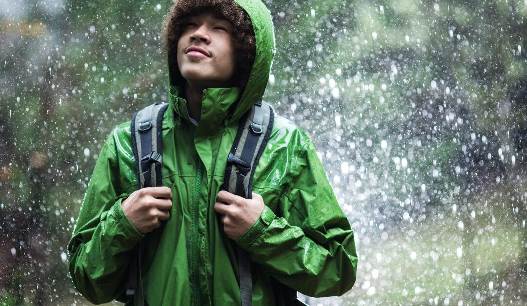 Caught in the Storm? Why Waterproof Jackets Are Essential for Outdoor Activity
